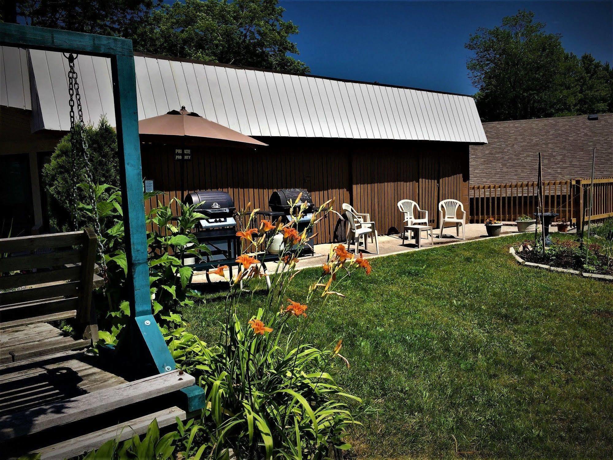Town & Country Motel Parry Sound Exteriér fotografie